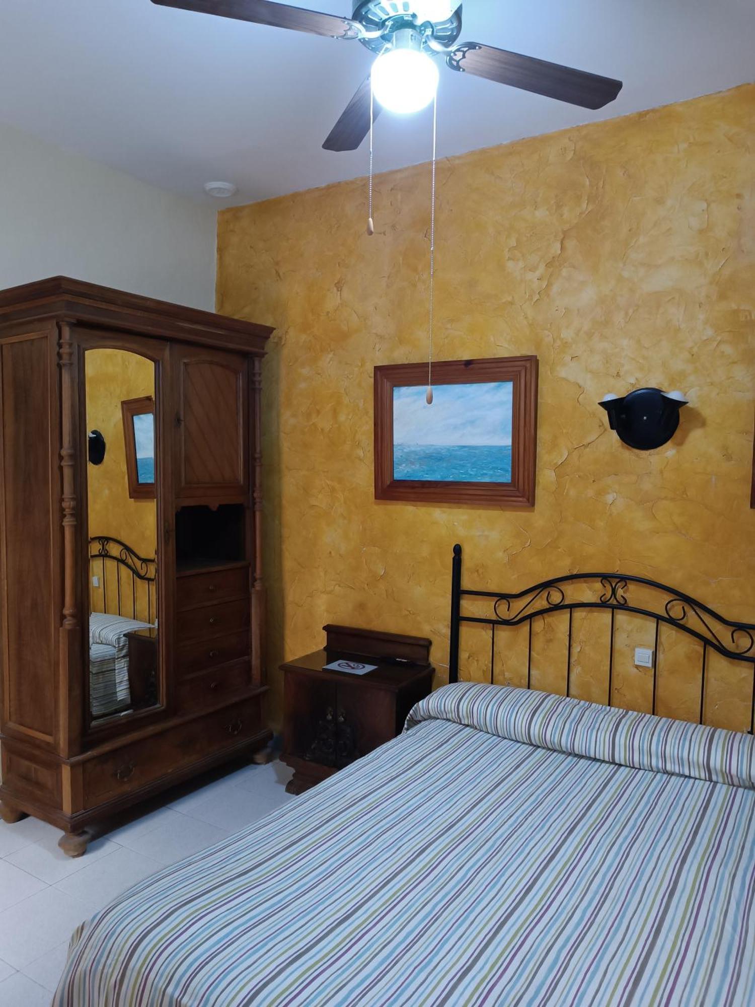 Hostal Manolo El Puerto de Santa Maria Room photo
