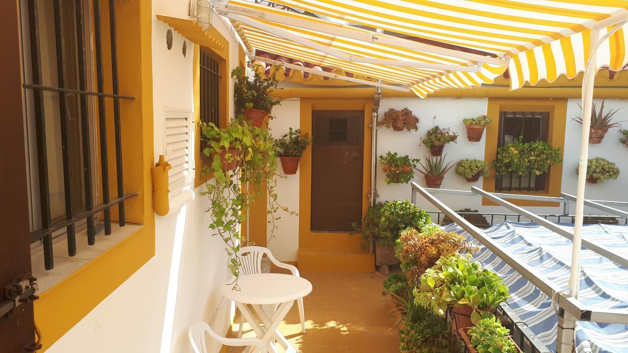 Hostal Manolo El Puerto de Santa Maria Exterior photo